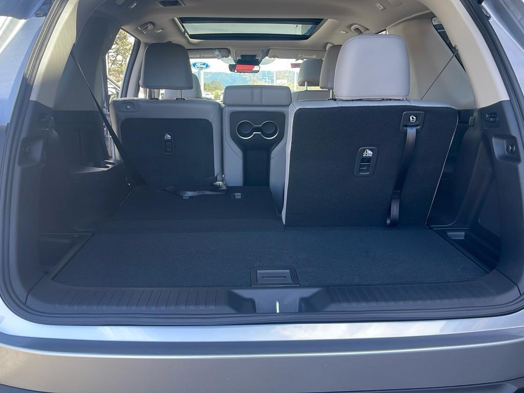 new 2025 Honda Pilot car, priced at $51,050