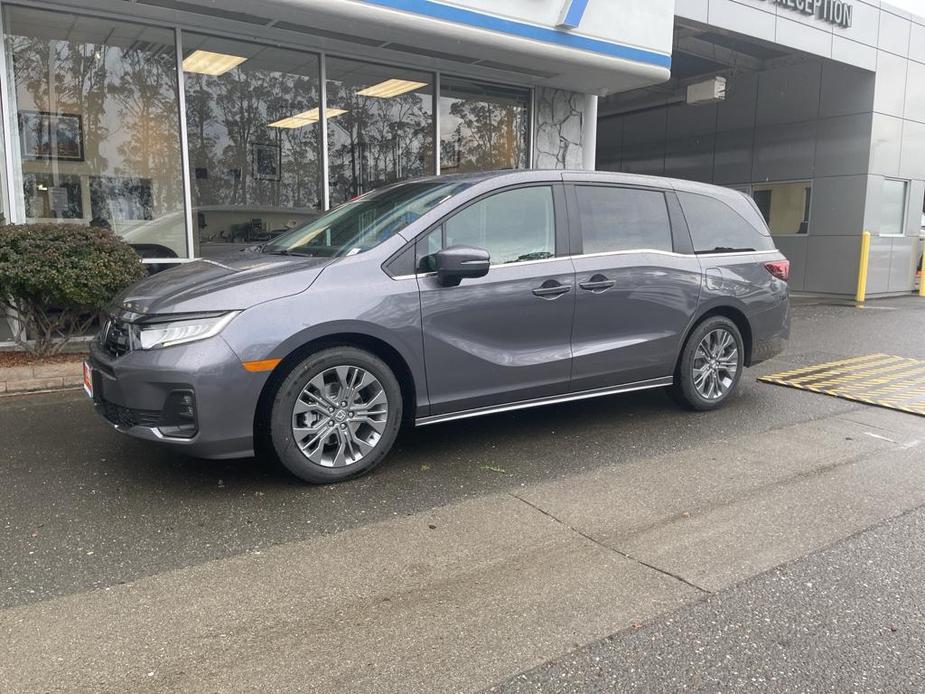 new 2025 Honda Odyssey car, priced at $48,005