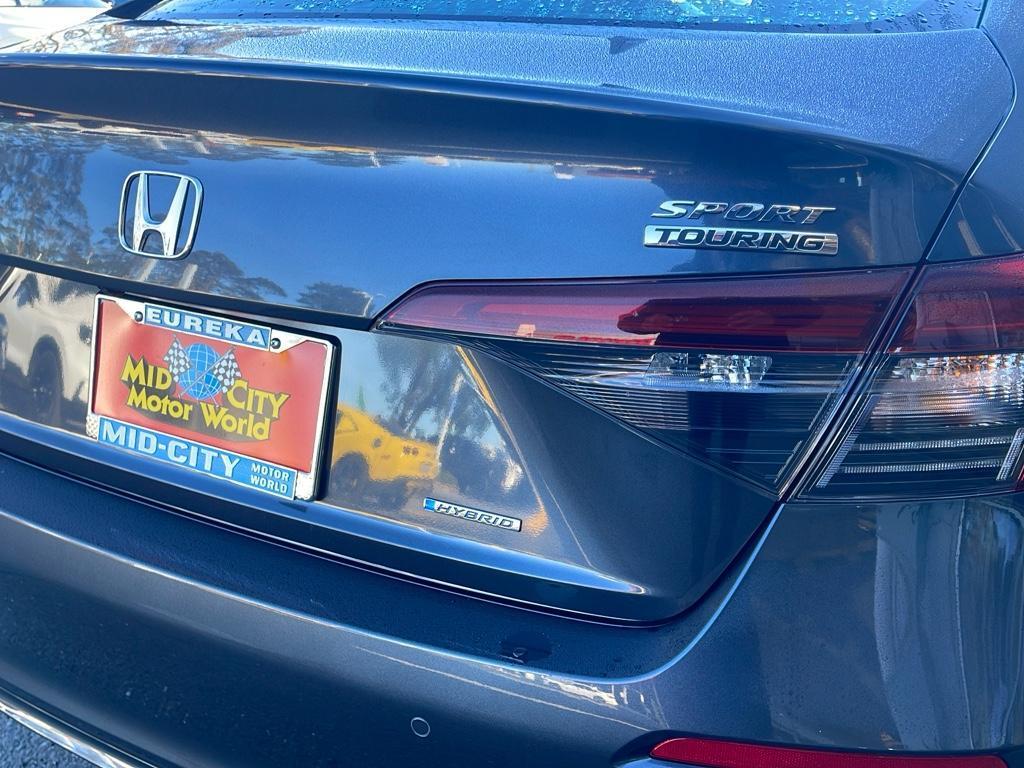 new 2025 Honda Civic Hybrid car, priced at $33,100