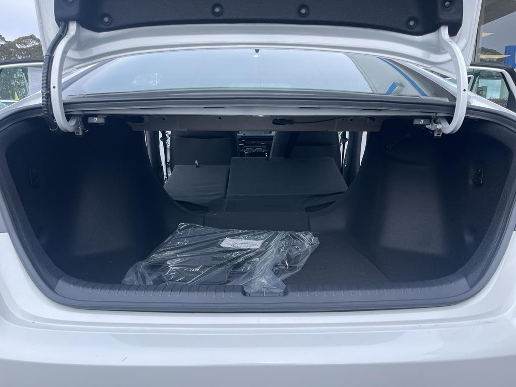 new 2025 Honda Accord Hybrid car, priced at $36,980