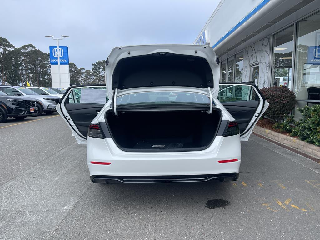 new 2025 Honda Accord Hybrid car, priced at $36,980