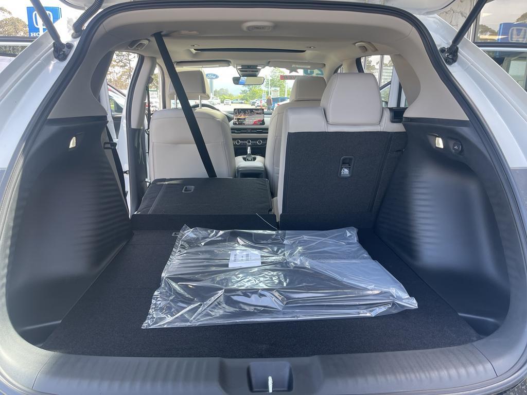 new 2025 Honda HR-V car, priced at $32,850