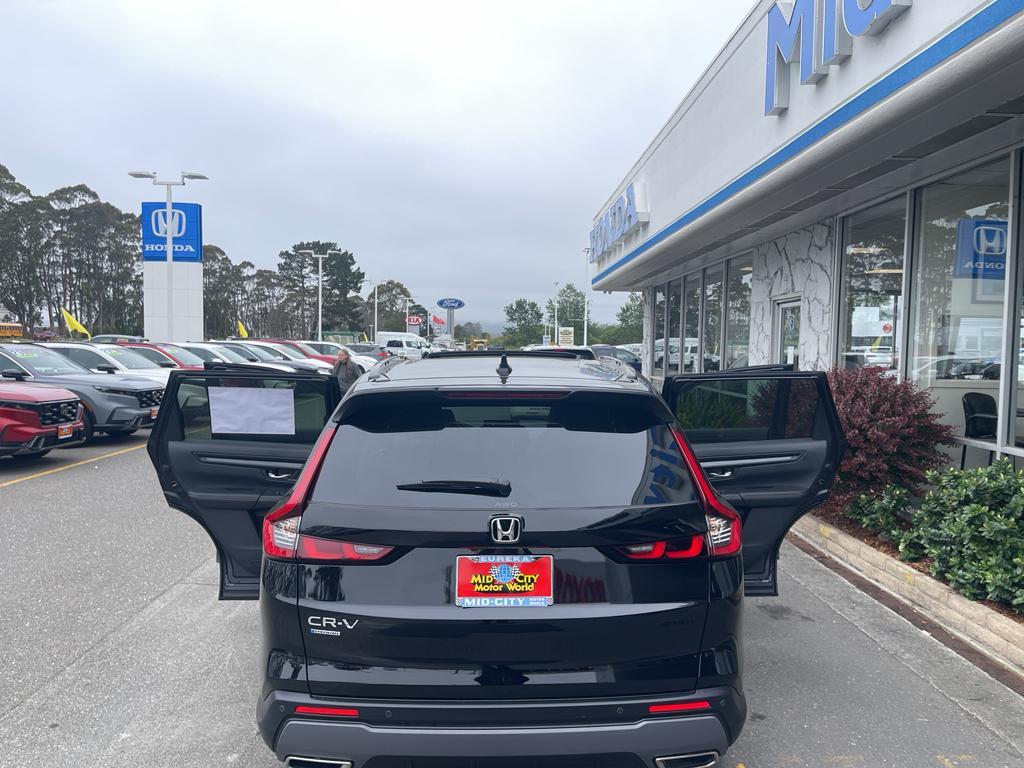 new 2025 Honda CR-V Hybrid car, priced at $40,545