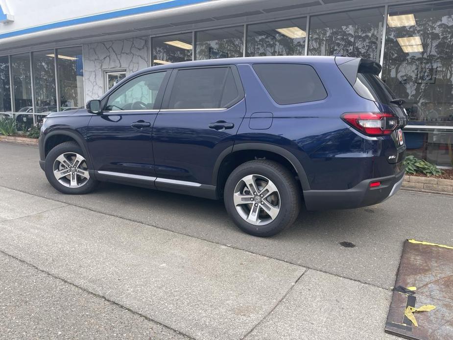 new 2025 Honda Pilot car, priced at $46,995