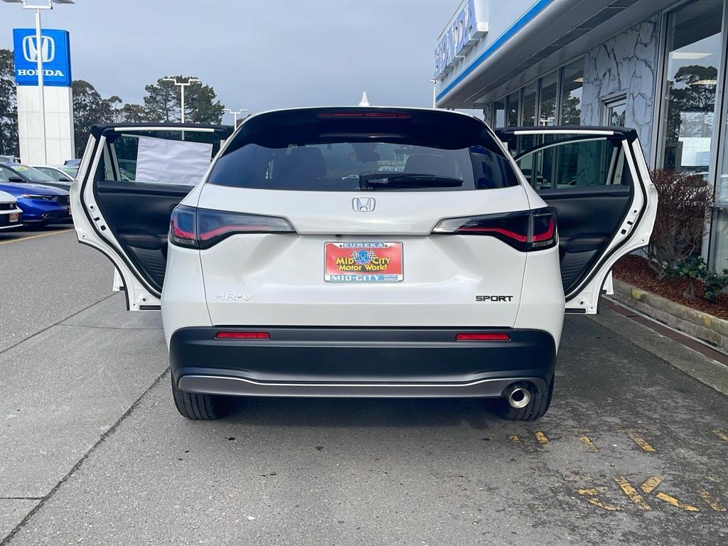 new 2025 Honda HR-V car, priced at $30,850