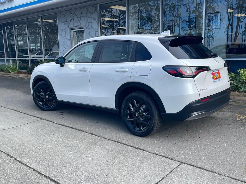 new 2025 Honda HR-V car, priced at $30,850