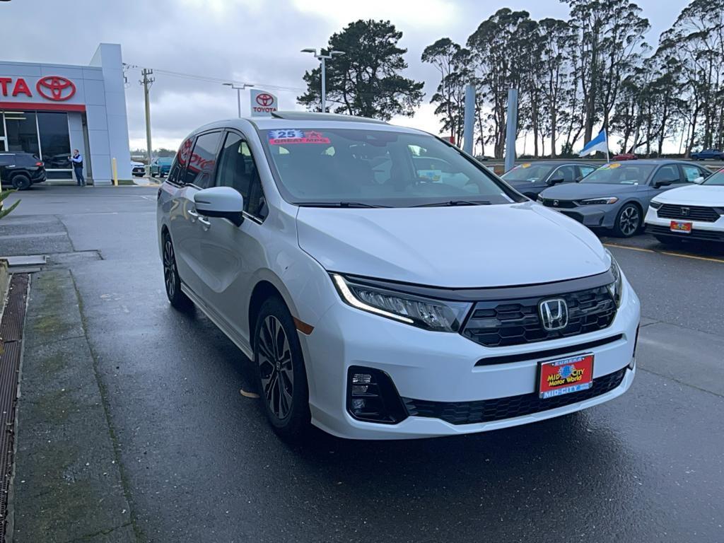 new 2025 Honda Odyssey car, priced at $52,730