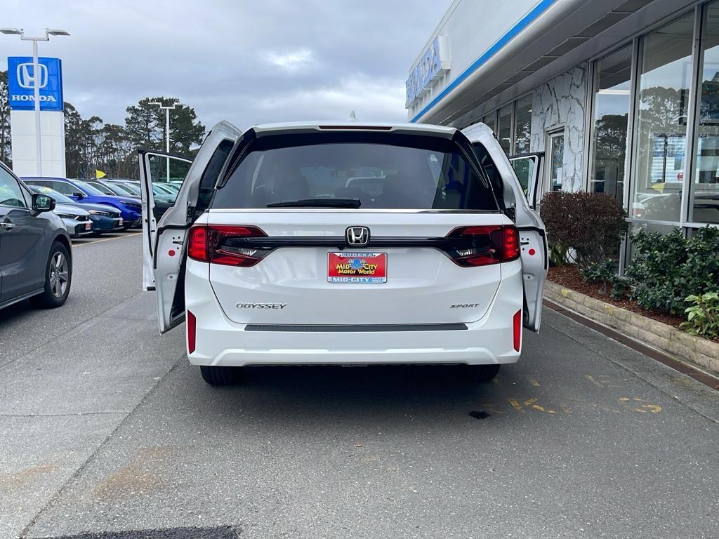 new 2025 Honda Odyssey car, priced at $44,920