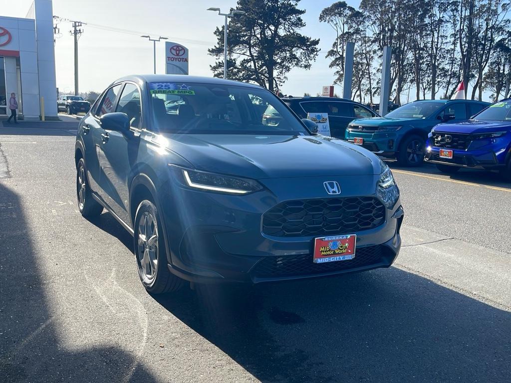 new 2025 Honda HR-V car, priced at $28,750
