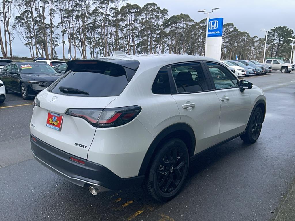 new 2025 Honda HR-V car, priced at $29,699