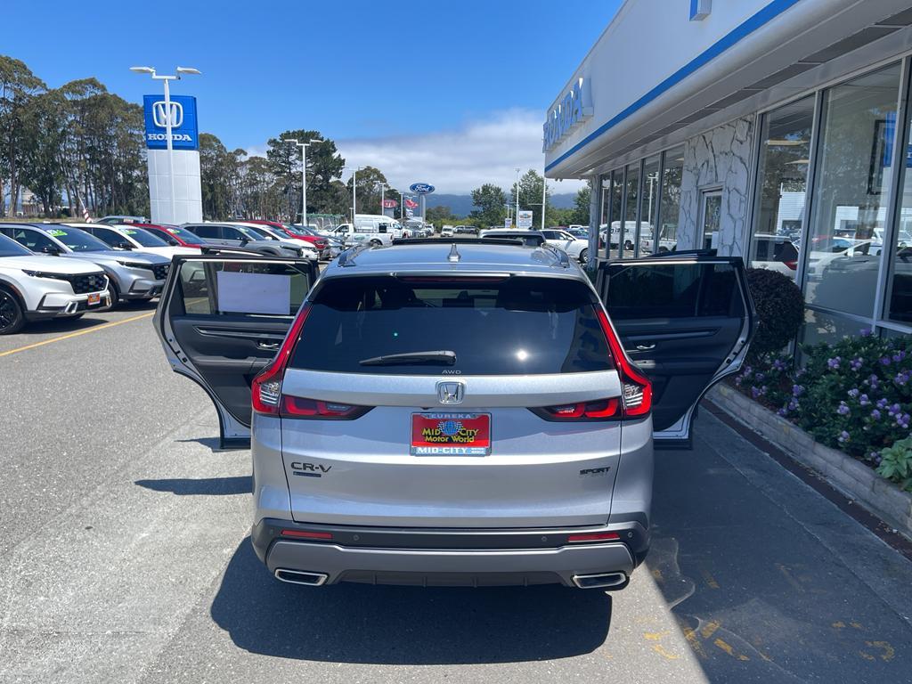 new 2026 Honda CR-V Hybrid car, priced at $41,620