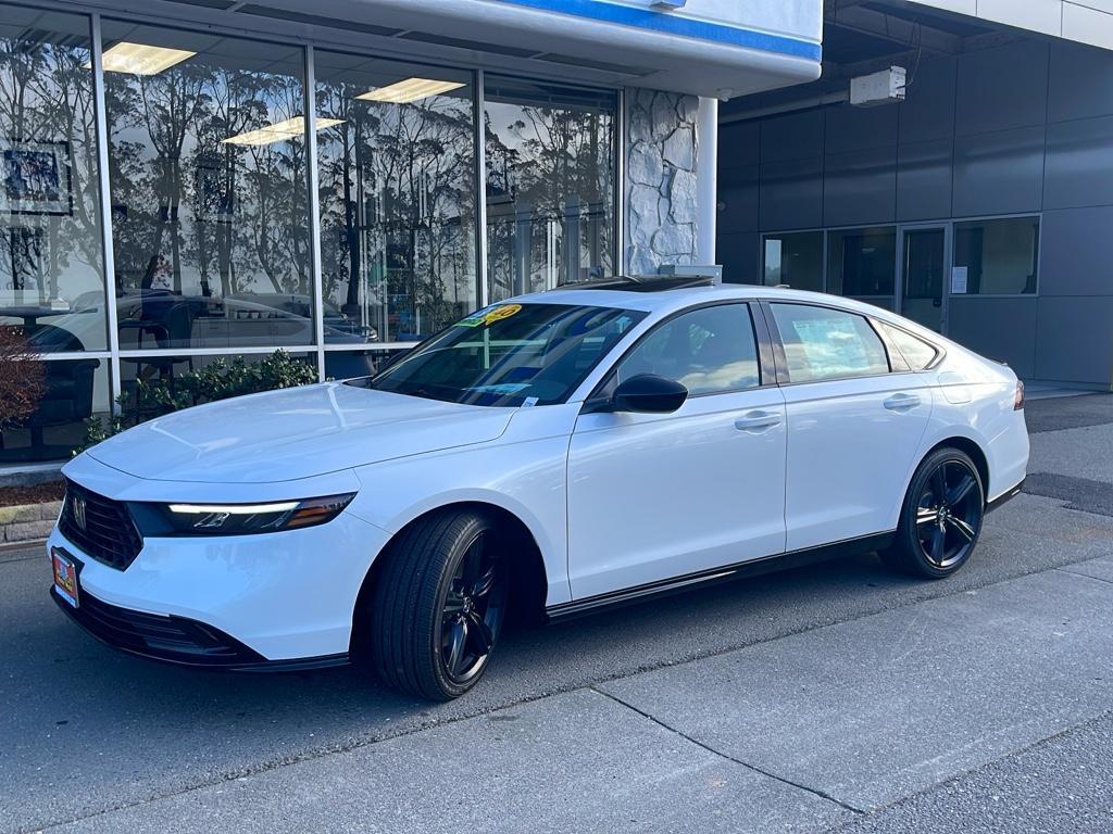 new 2025 Honda Accord Hybrid car, priced at $36,980