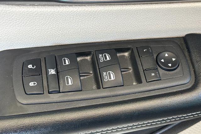 used 2022 Chrysler Pacifica car, priced at $21,790