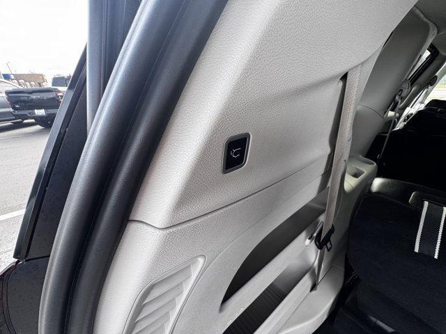 used 2024 Chrysler Pacifica car, priced at $31,875