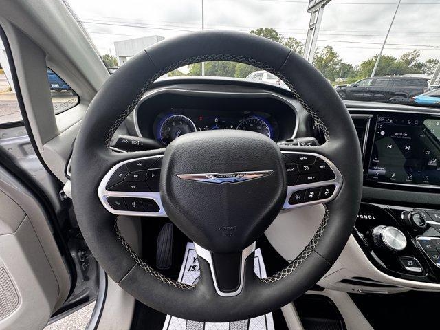 used 2024 Chrysler Pacifica car, priced at $31,875