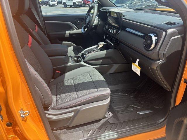 new 2025 Chevrolet Colorado car, priced at $44,295