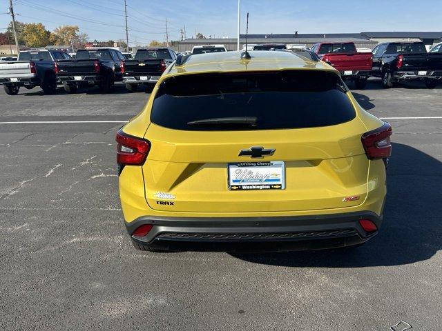 new 2025 Chevrolet Trax car