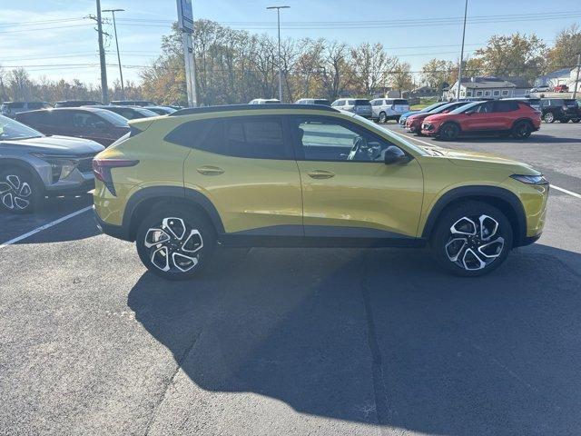 new 2025 Chevrolet Trax car