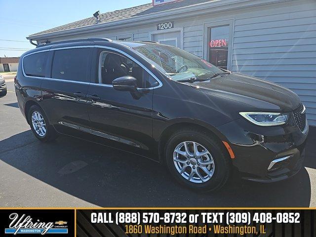 used 2022 Chrysler Pacifica car, priced at $26,995