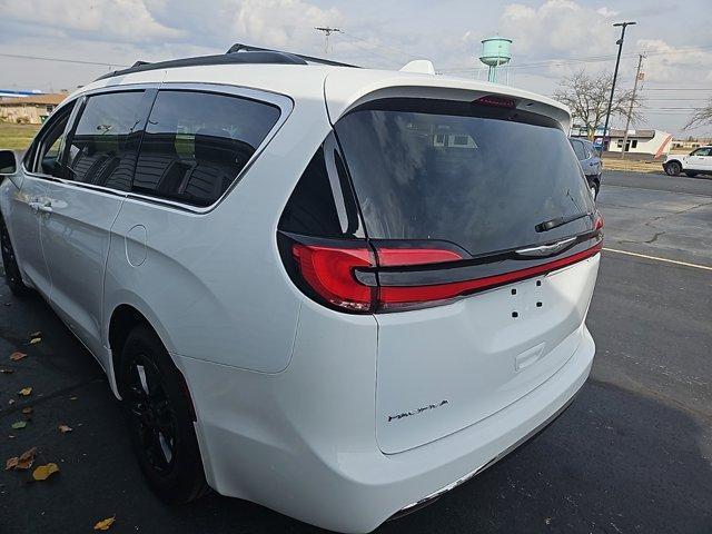 used 2022 Chrysler Pacifica car, priced at $26,443