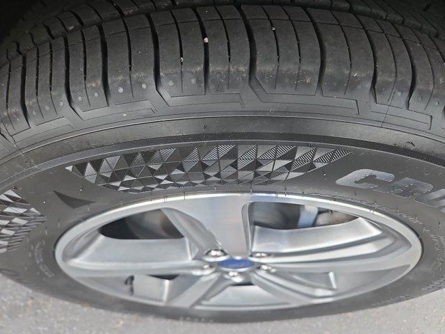 used 2021 Ford Edge car, priced at $25,990