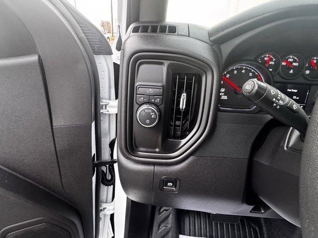 used 2024 Chevrolet Silverado 1500 car, priced at $29,975