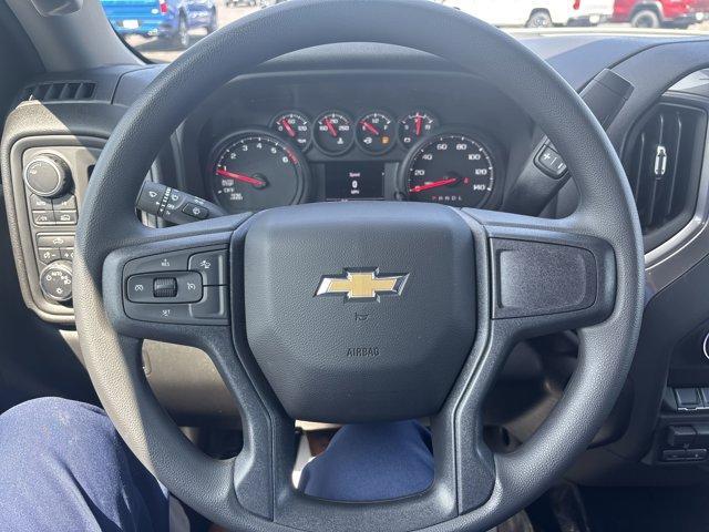 new 2025 Chevrolet Silverado 1500 car, priced at $42,995