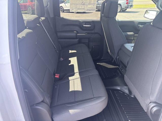 new 2025 Chevrolet Silverado 1500 car, priced at $42,995
