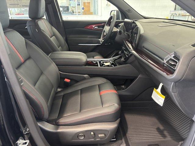 new 2025 Chevrolet Traverse car, priced at $58,120
