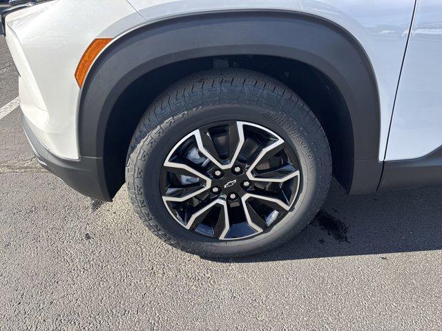 new 2025 Chevrolet TrailBlazer car, priced at $31,725