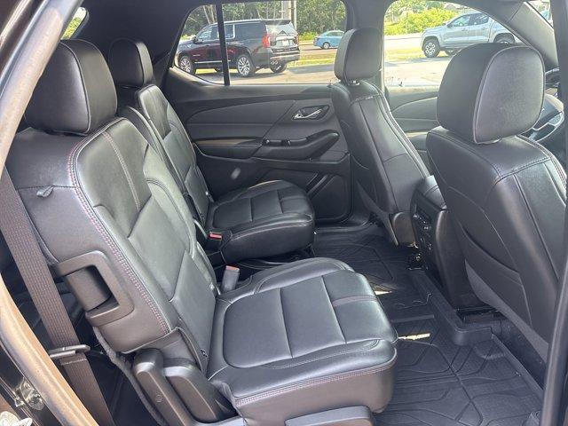 used 2023 Chevrolet Traverse car, priced at $38,995