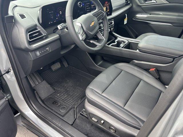 new 2025 Chevrolet Traverse car, priced at $48,545