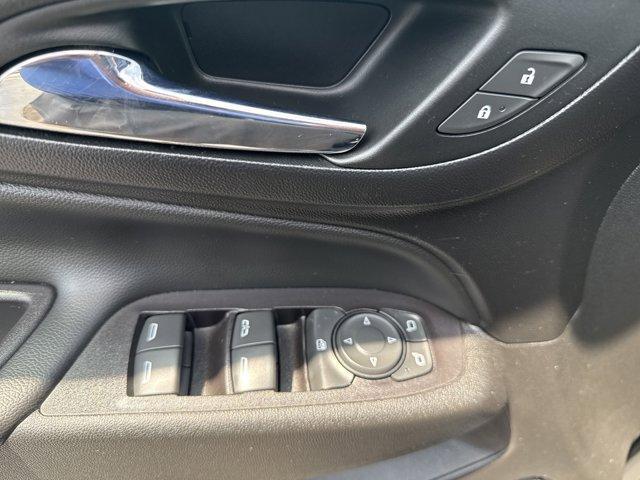 used 2022 Chevrolet Equinox car, priced at $20,590