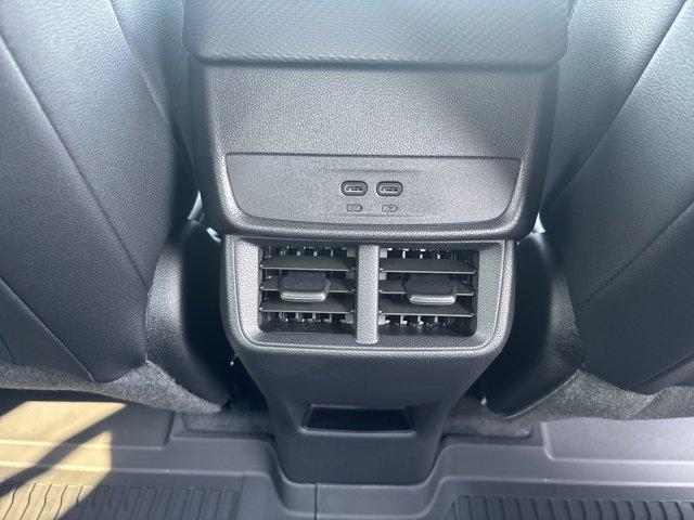 new 2026 Chevrolet Equinox car, priced at $34,695