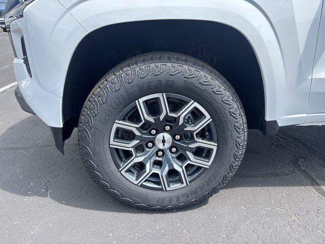 new 2025 Chevrolet Colorado car, priced at $45,995