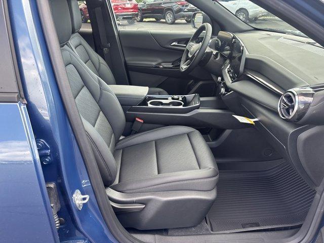 new 2026 Chevrolet Equinox car, priced at $33,995