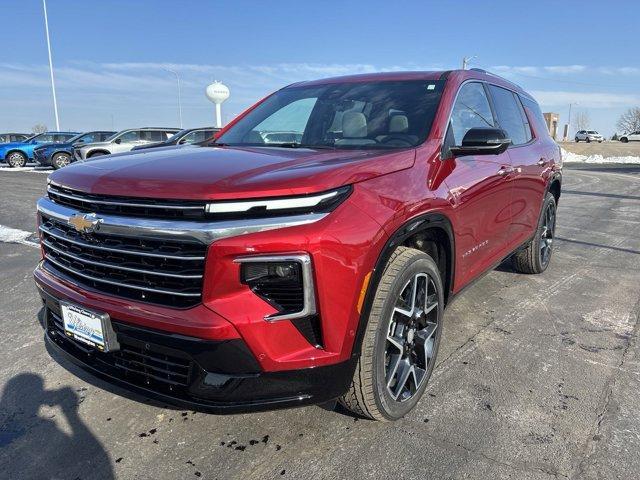 new 2025 Chevrolet Traverse car