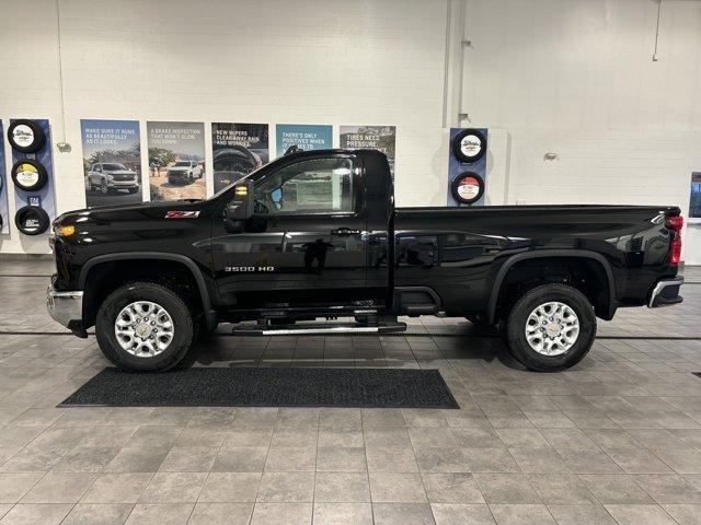 new 2025 Chevrolet Silverado 3500 car