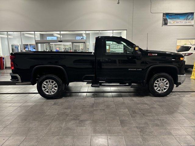 new 2025 Chevrolet Silverado 3500 car