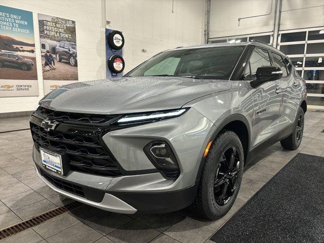 new 2025 Chevrolet Blazer car