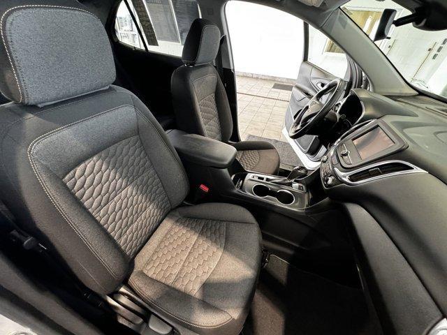 used 2021 Chevrolet Equinox car, priced at $25,625