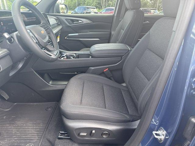 new 2026 Chevrolet Traverse car, priced at $41,985