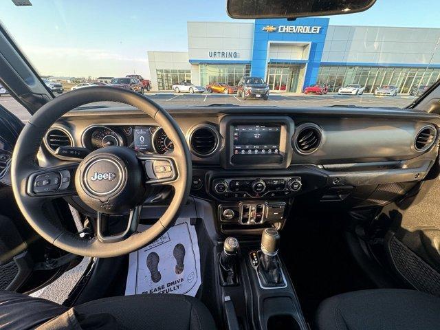 used 2023 Jeep Gladiator car, priced at $36,555