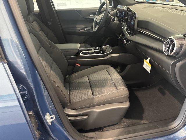 new 2026 Chevrolet Equinox car, priced at $31,995