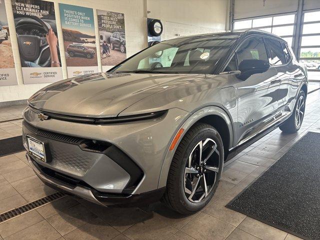 new 2025 Chevrolet Equinox EV car, priced at $42,085