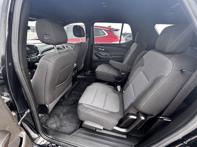 used 2023 Chevrolet Traverse car, priced at $33,995