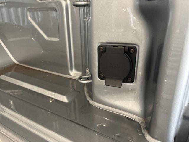 new 2025 Chevrolet Silverado 3500 car