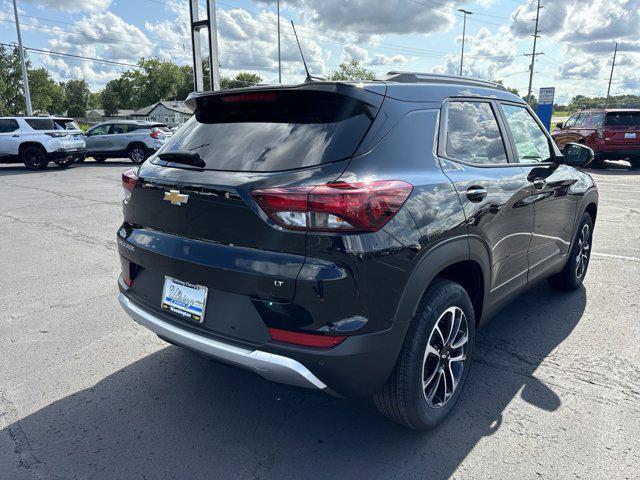 new 2025 Chevrolet TrailBlazer car, priced at $24,995