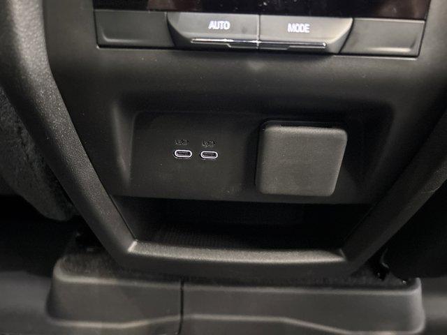 new 2026 Chevrolet Traverse car, priced at $43,995