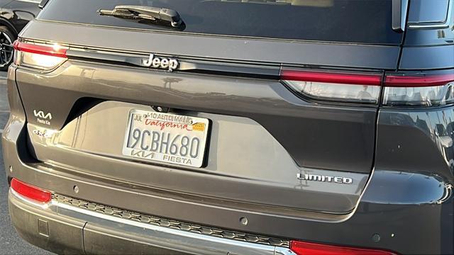 used 2022 Jeep Grand Cherokee car, priced at $34,307